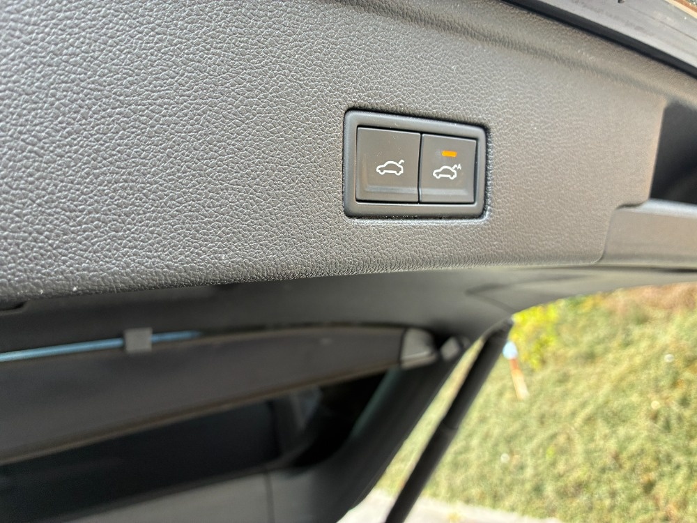 Touareg,3.0TDI,R-LINE,210KW,MATRIX,DYN,WEBAST,VIRT,KAM,MASÁŽ - 8