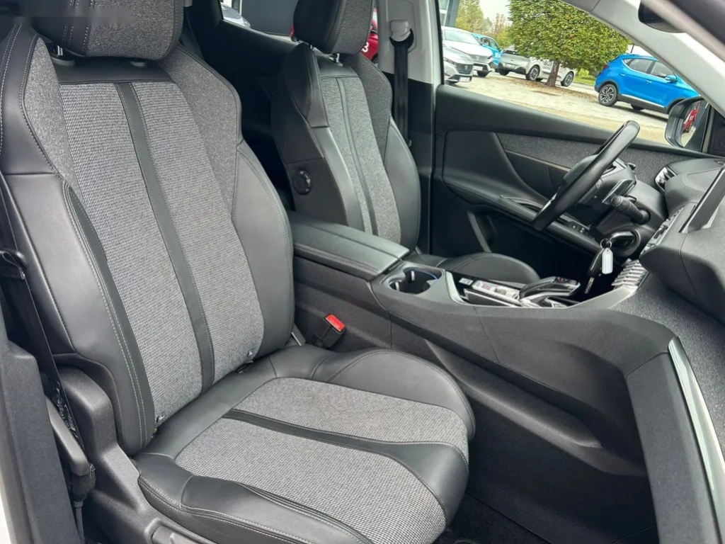 Peugeot 3008, ALLURE 1.5BHDi 130 EAT8 DPH - 8