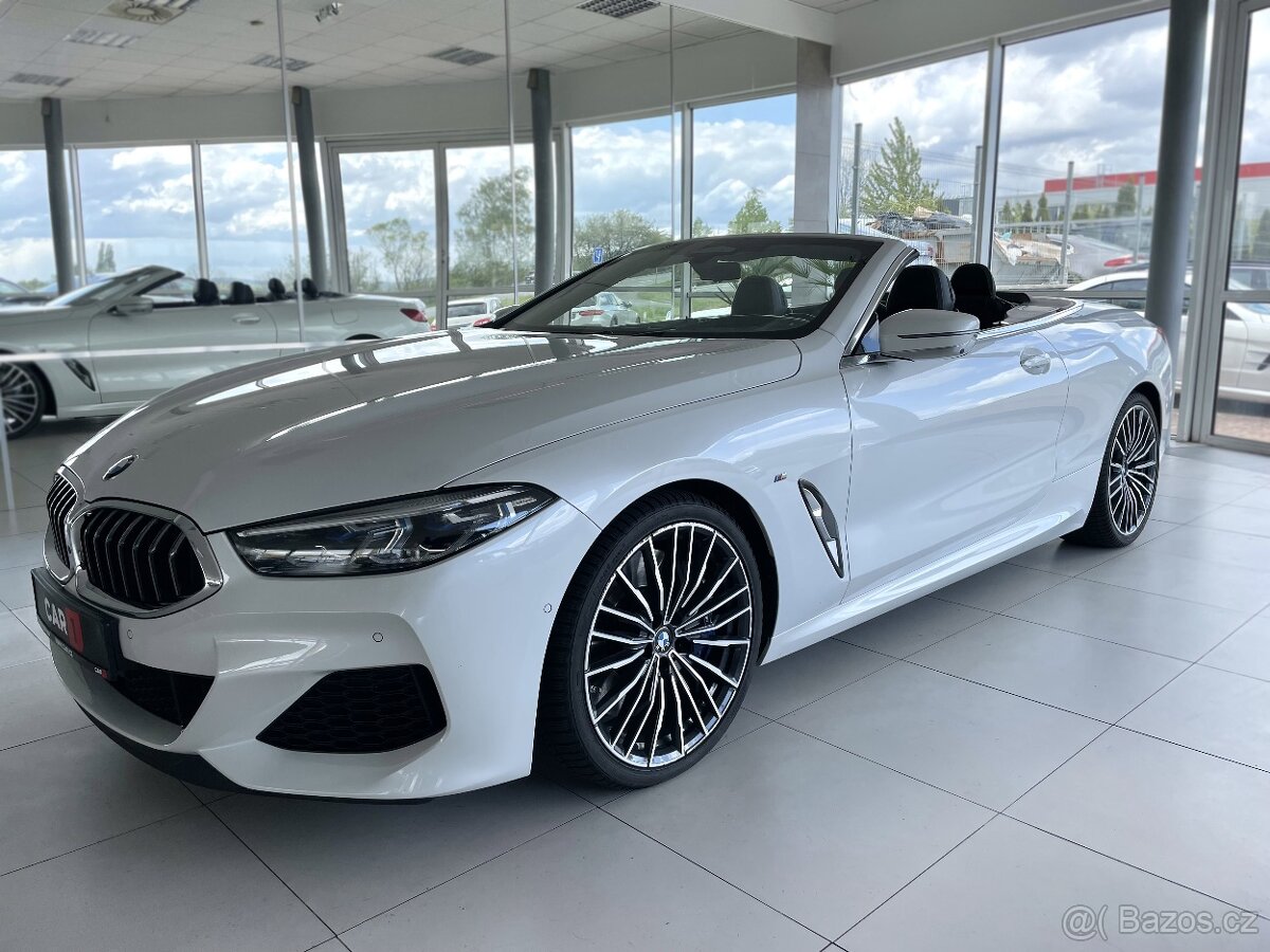 BMW M850i xDrive Cabrio Max.Výbava - 8