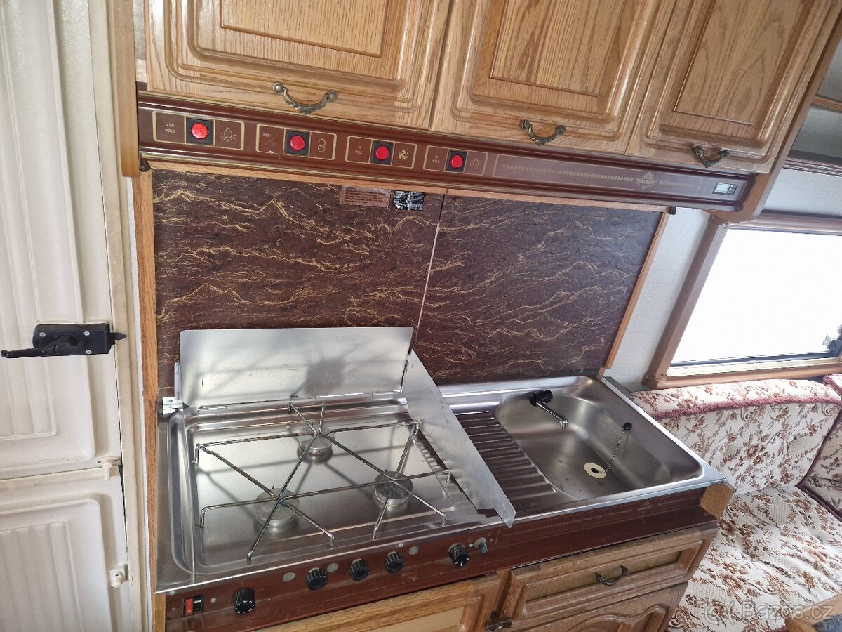 Karavan Hobby - 8