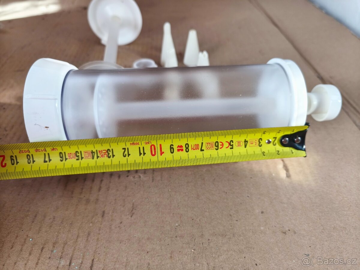 Ruční šlehač se zdobítkem - 8