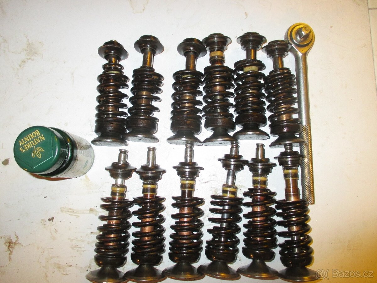 Mercedes w111,108,113. - 8