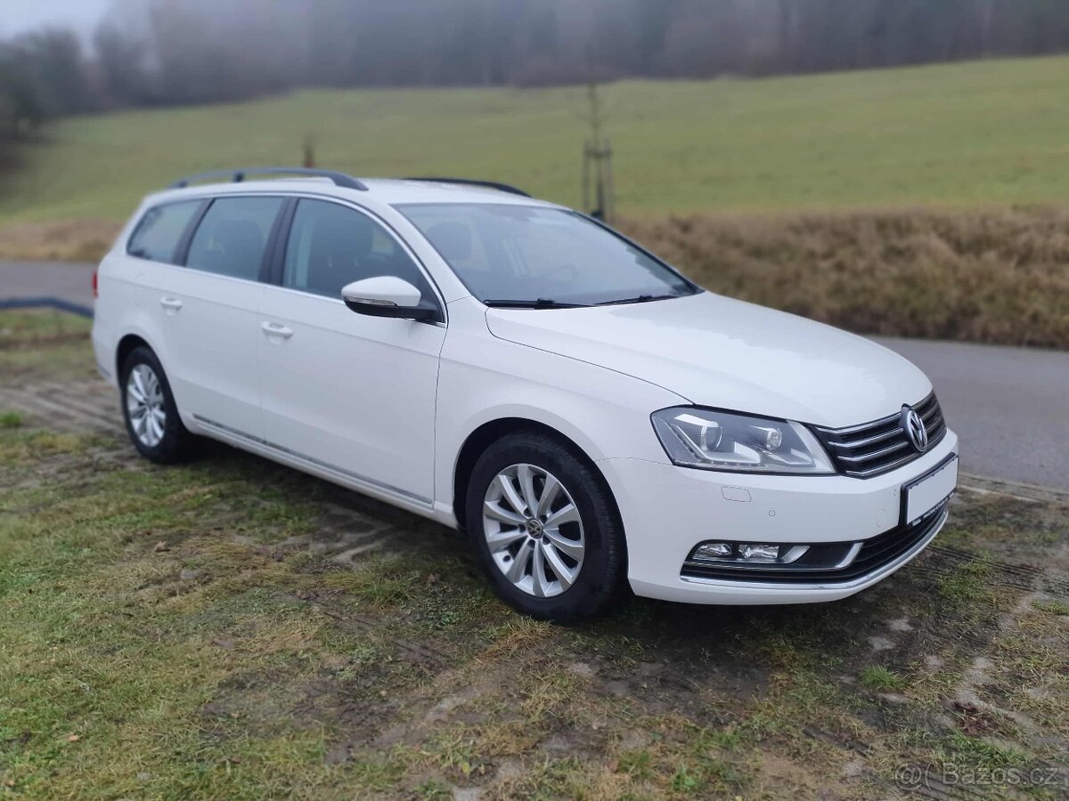 VW Passat B7 2.0 TDi, COMFORTLINE, XENONY, SENZORY, NAVI. - 8