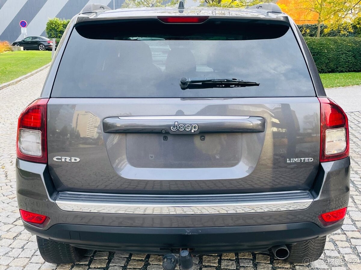 Jeep Compass 2.2D MANUÁL 4x4 KAMERA VÝHŘEV TAŽNÉ LIMITED - 8