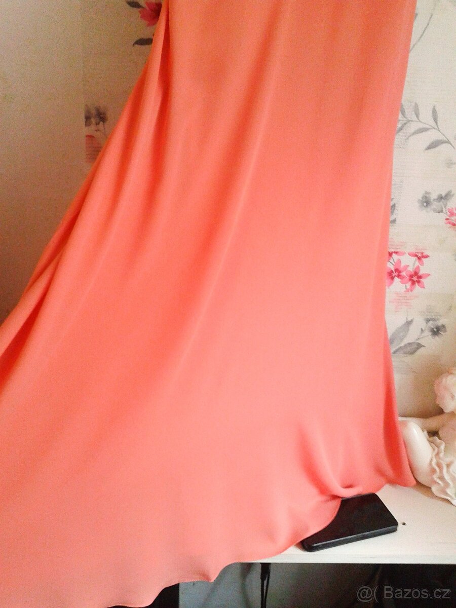 Krásné společenské šaty 44 - 8