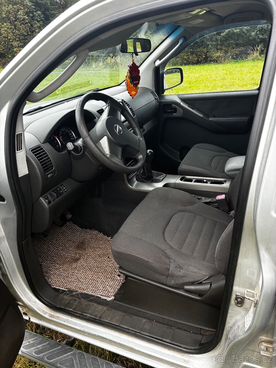 Nissan pathfinder - 8