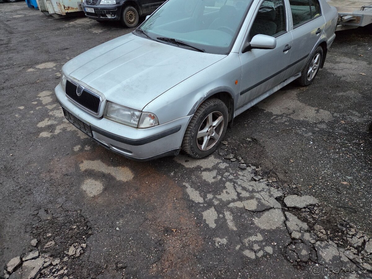 Octavia 1 1.6 náhradní díly - 8