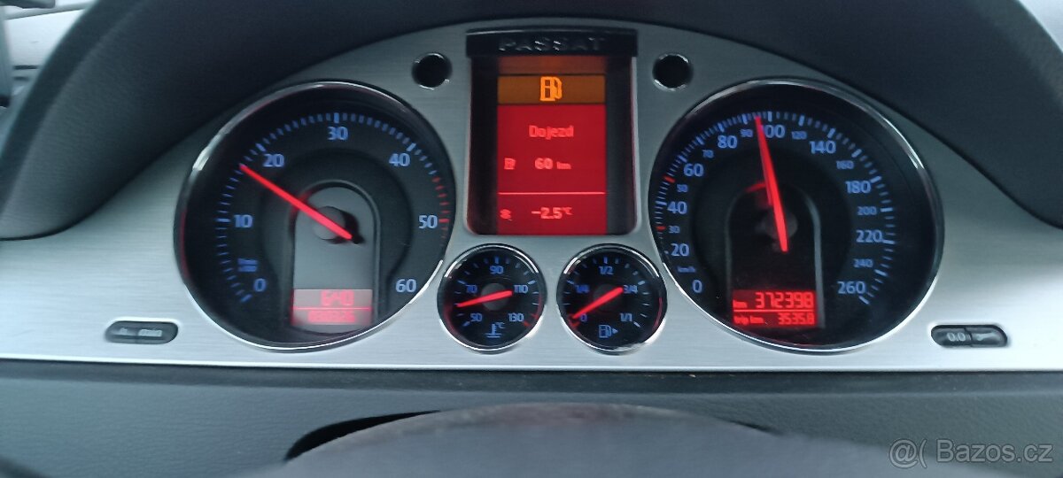 Passat B6 2.0 TDI CR BlueMotion - 8