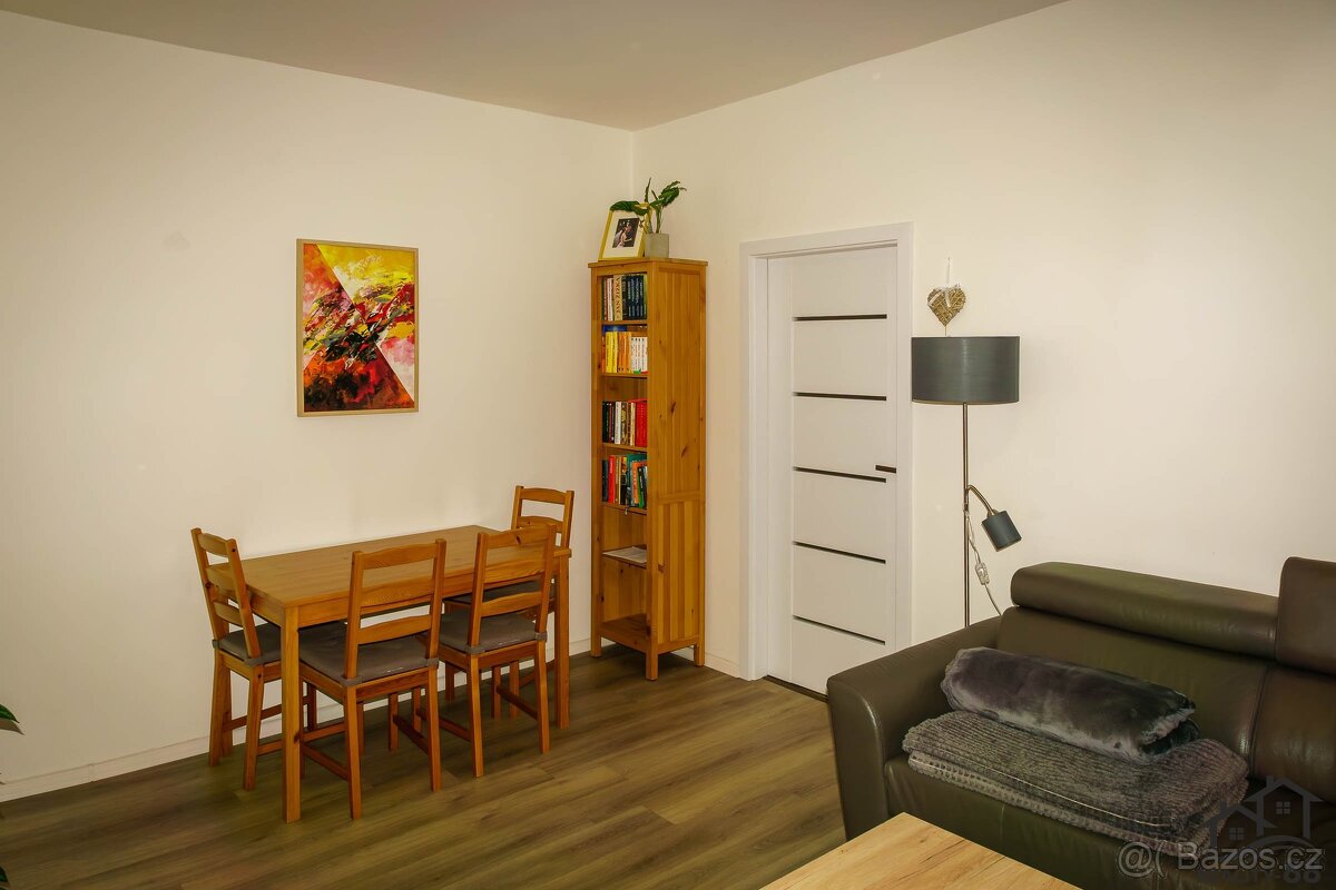 Prodej bytu 3+1 65 m², Karviná - Ráj, ev.č. 00059 - 8