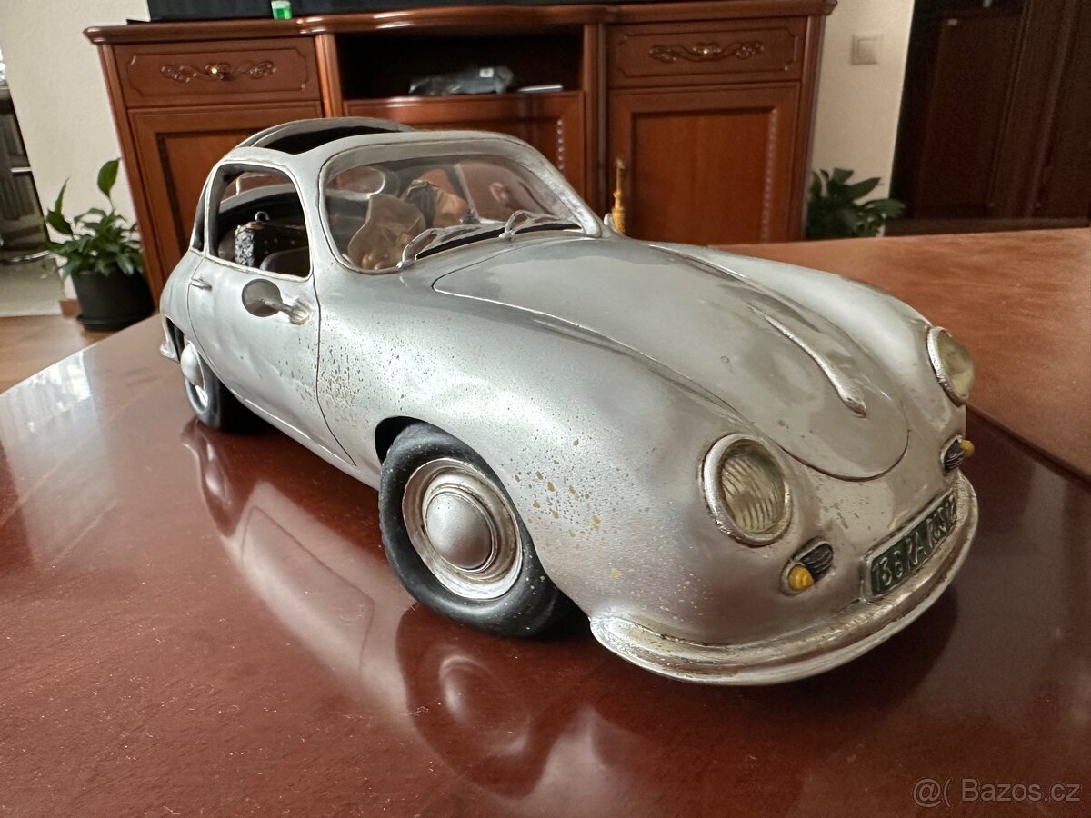 Figurka Guillermo Forchino FO85045 - 8