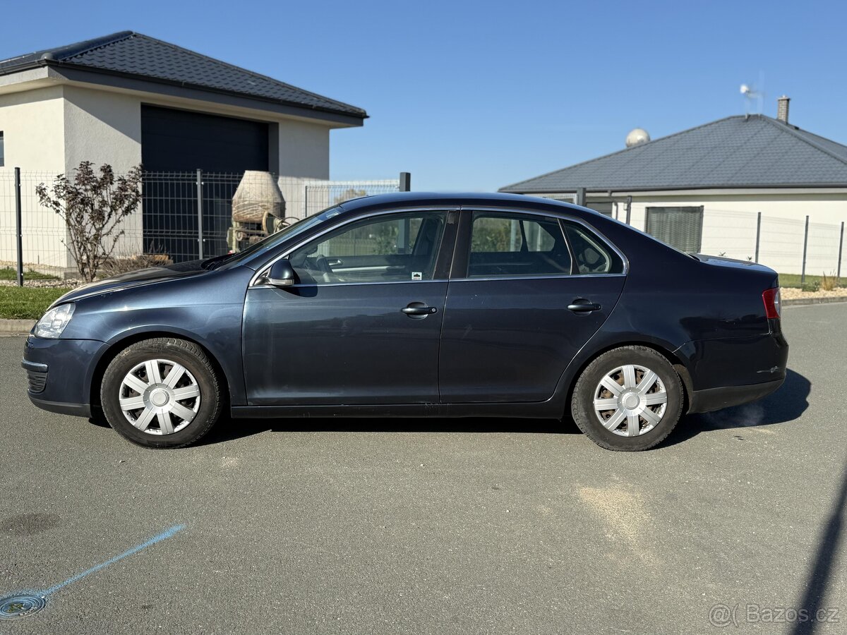 VW Jetta 2.0tdi 100kW •Najeto 261TKM•PůvodČR• - 8