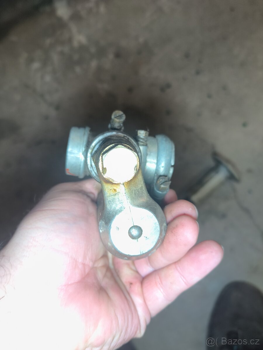 Jawa 250 350 karburátor pérák - 8