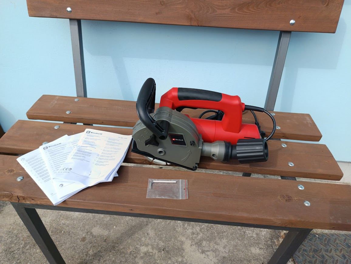 Drážkovací frézka EINHELL TC-MA 1300 - 8