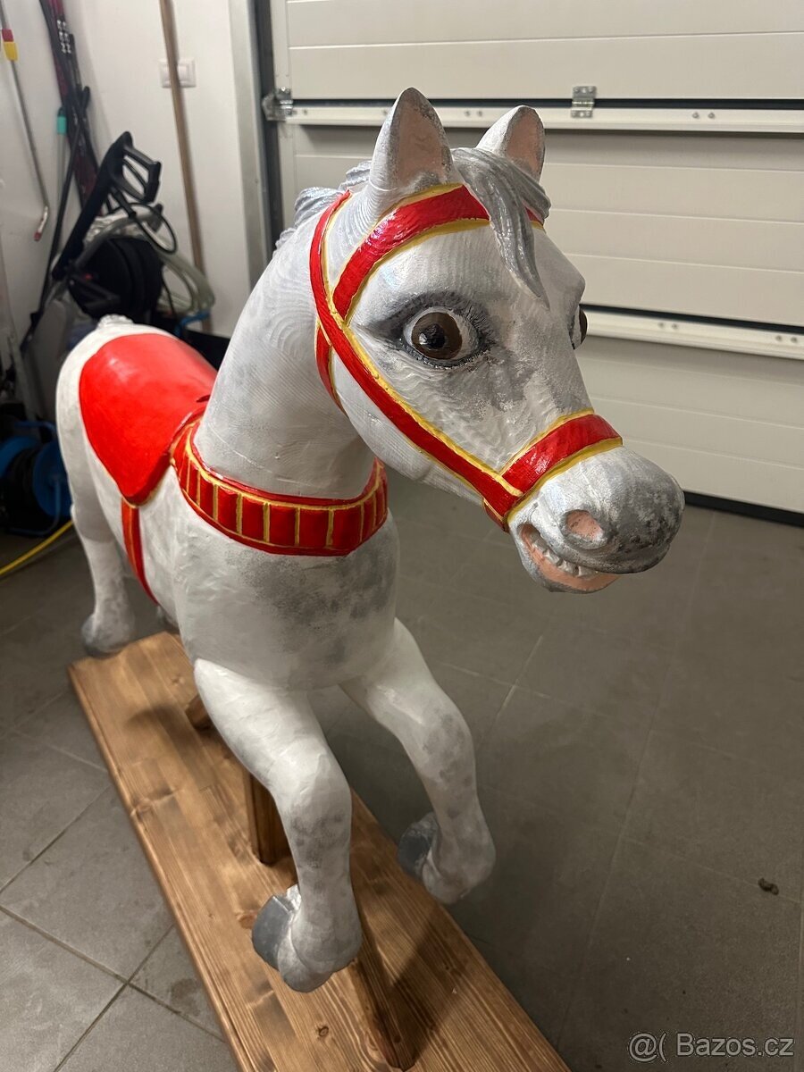 Sleva možná - Ručně malovaný, vyráběný kůň - 8