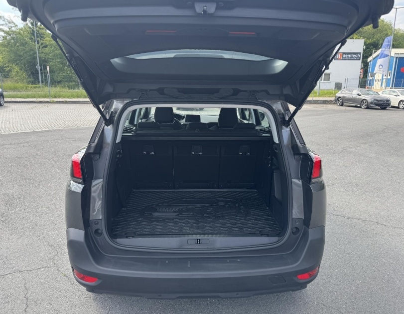 5008 ACTIVE 1.2 PureTech 130k MAN6 - 8