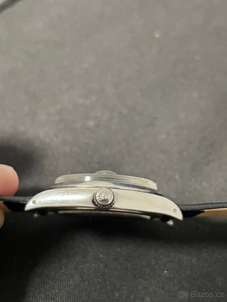 Rolex Oysterdate 6694 - 8