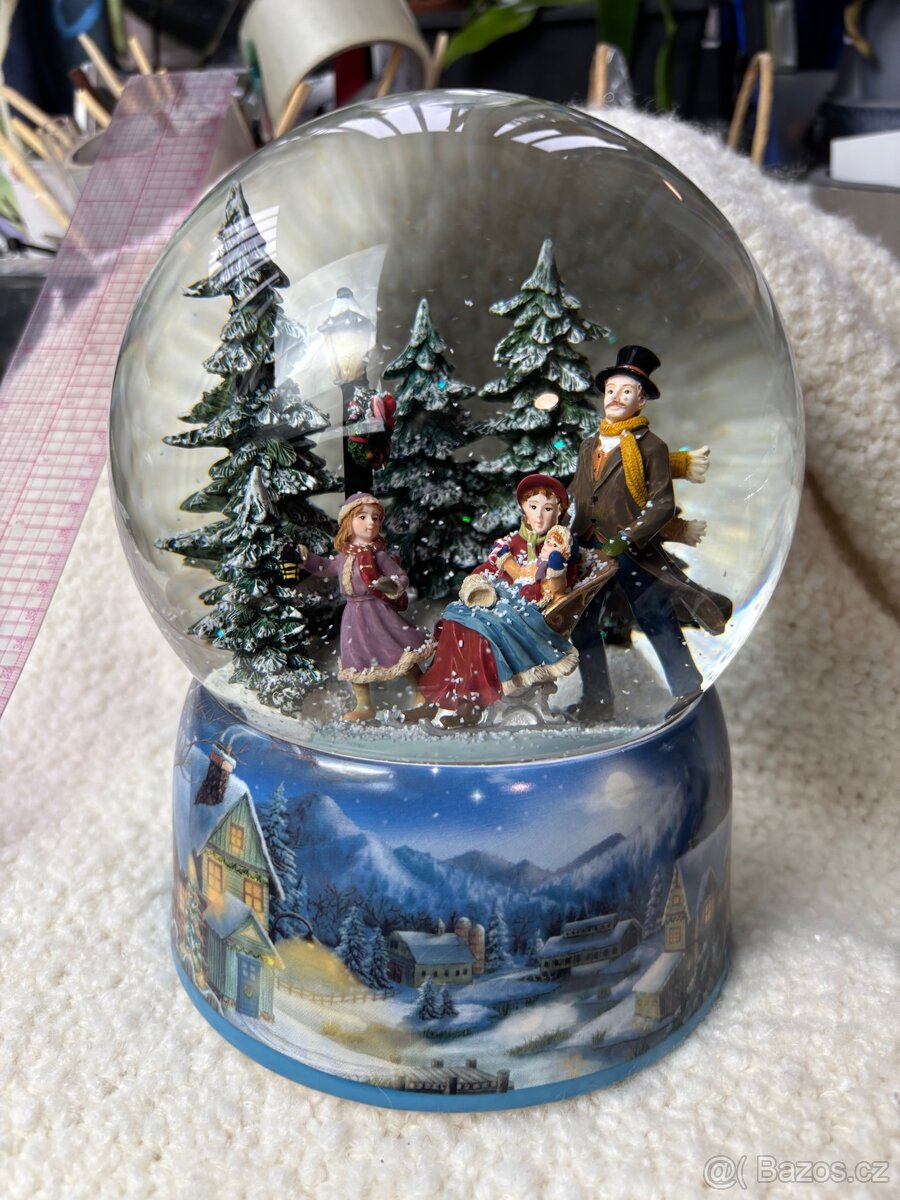 Sněžící koule - 8