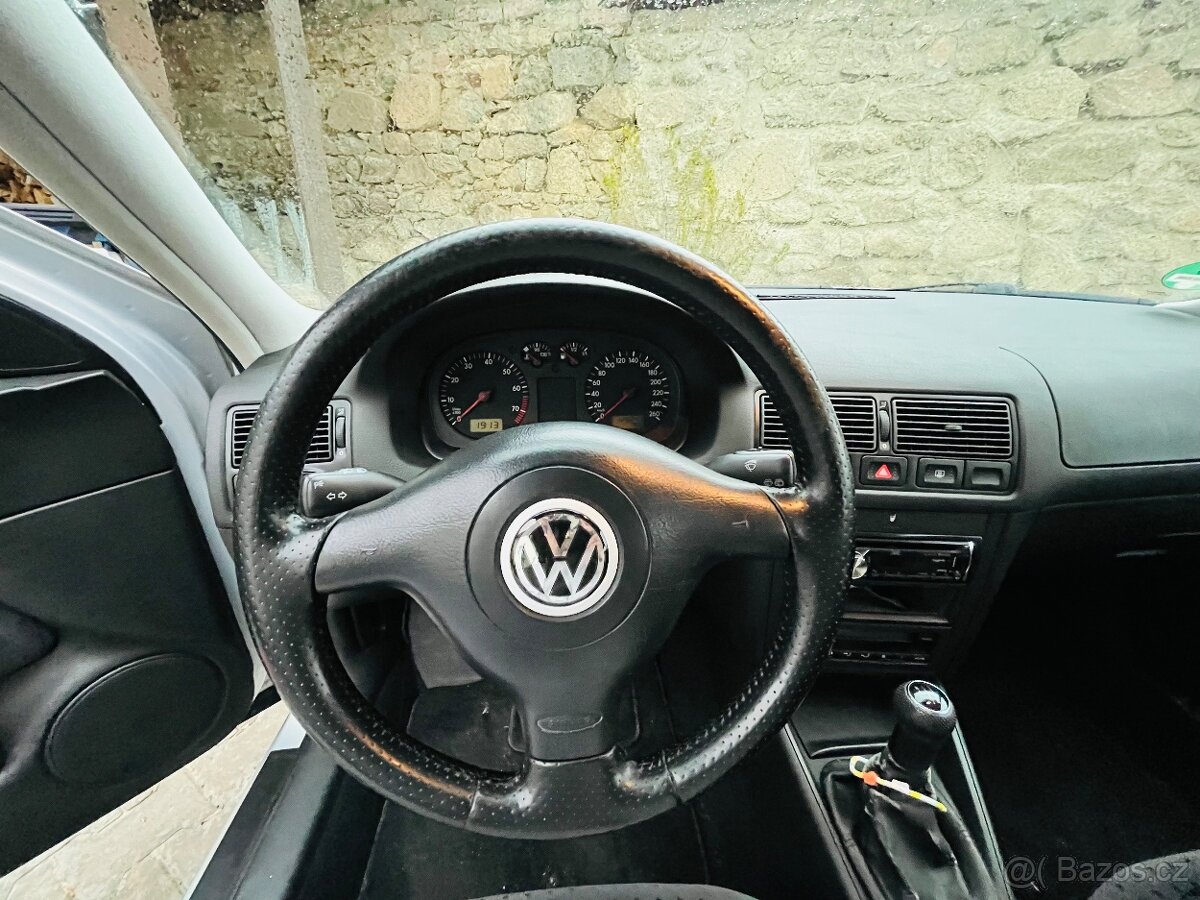 Golf 4 1.6 74kw - 8