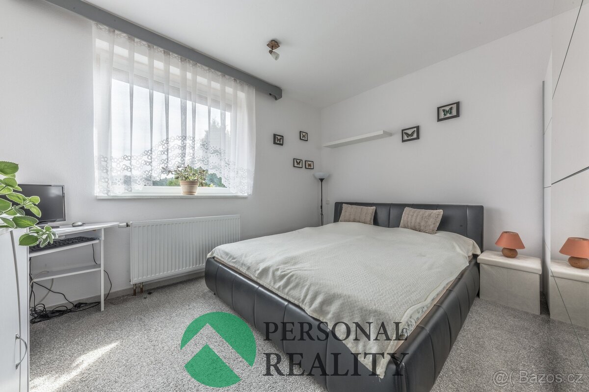 Prodej rodinného domu 225 m², Sazená, ev.č. 02563 - 8