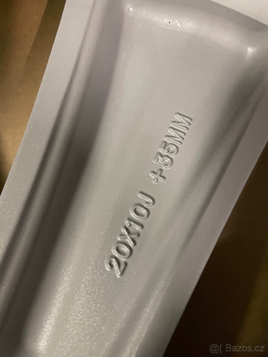 Original zimní alu Tesla Model X r20 + pneu 100% - 8