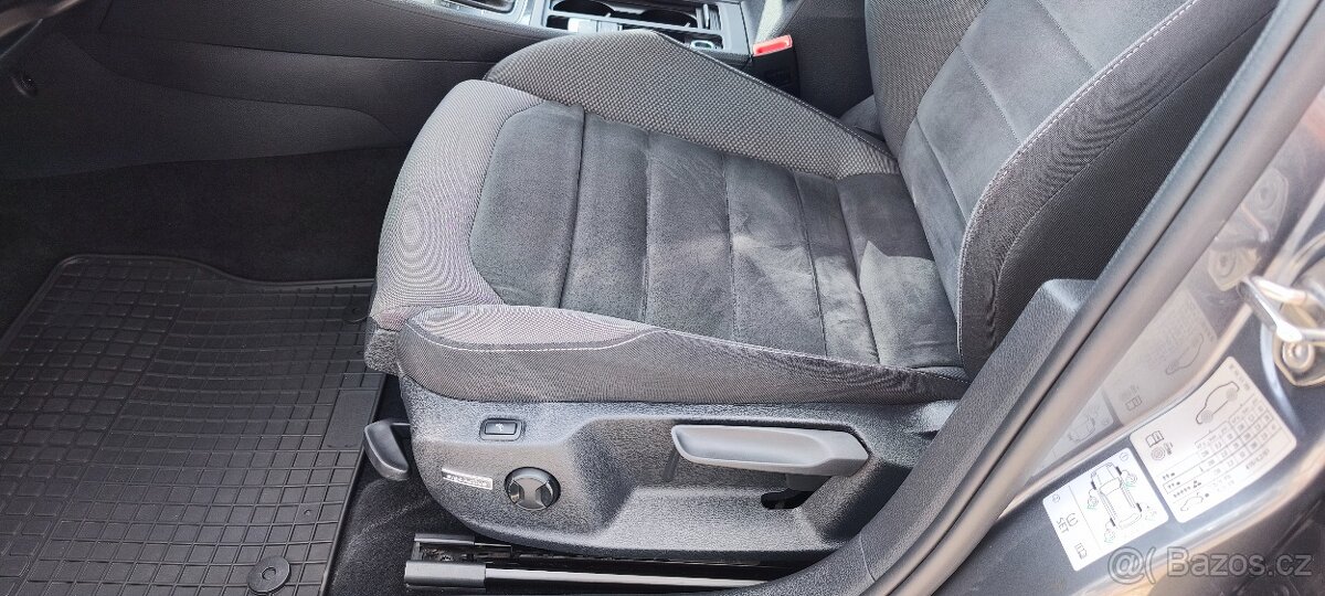 VW Golf 7 VII 1.0TSI,LED,Serv. kniha,1.maj,Nová STK - 8