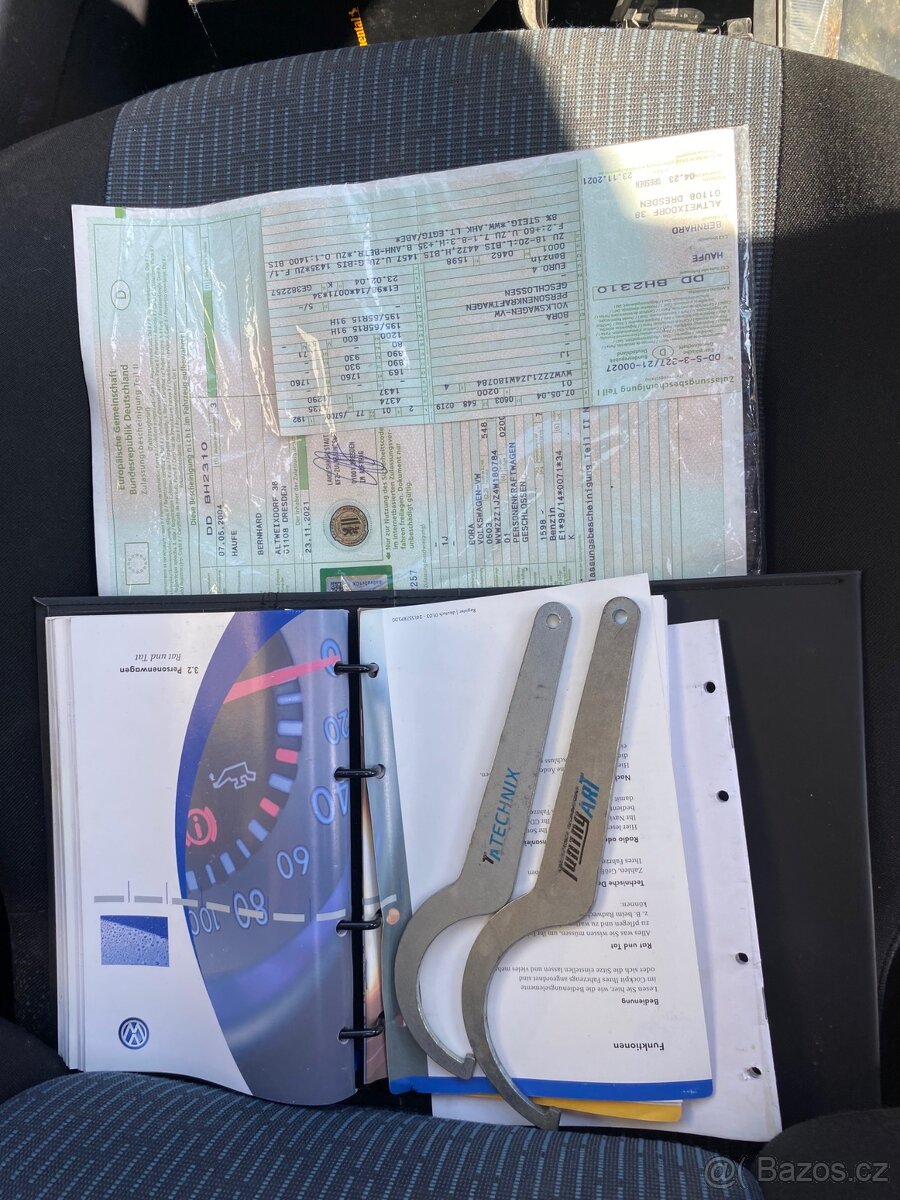 VW BORA 1.6 16V PACIFIC PROJEKT RV 2004 - 8