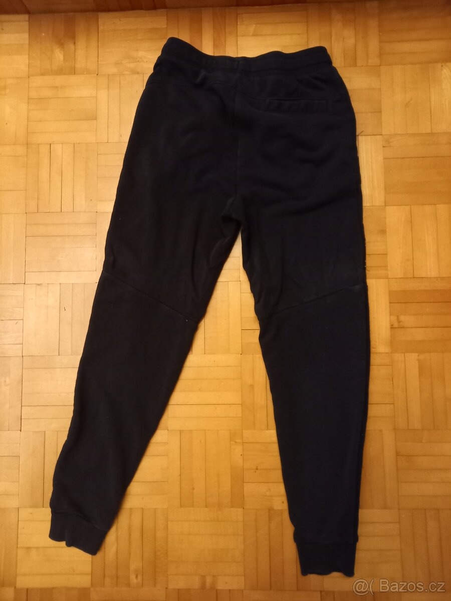 Chlapecké tepláky velikost 140-146 - 8