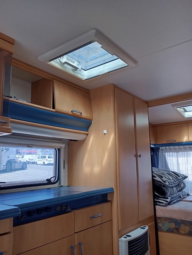 HOBBY DE LUXE -mover markýza -stan - 8