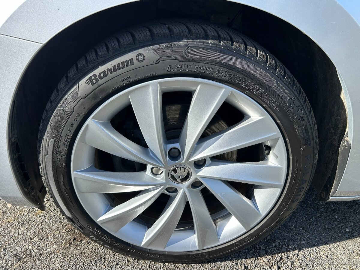 ŠKODA SUPERB III 1.8TSI 132KW DSG COMBI STYLE PLUS ČR DPH - 8