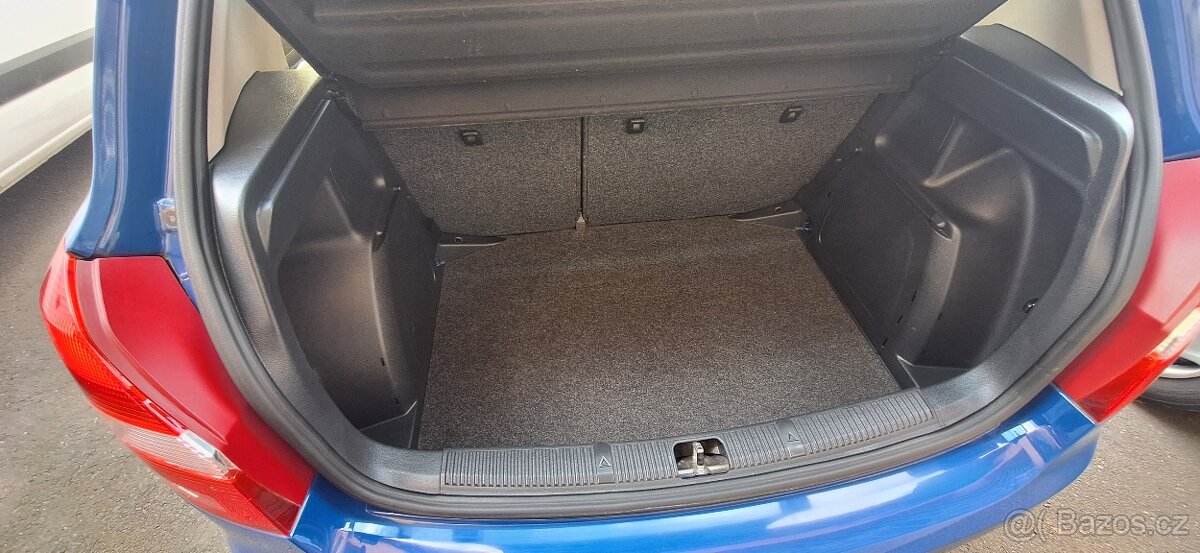 Škoda Fabia II 2009 - 8