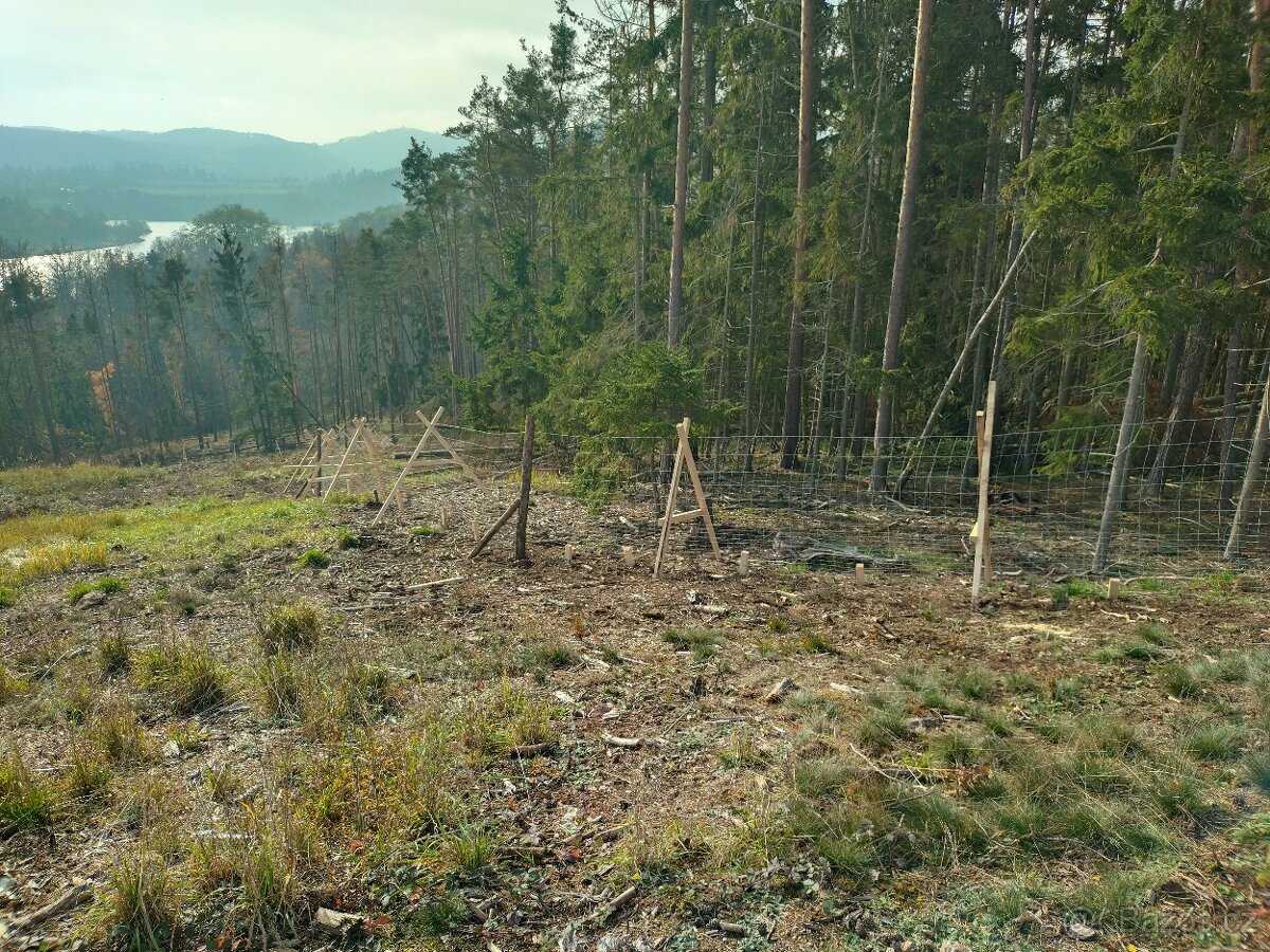 Stavba lesních oplocenek - 8