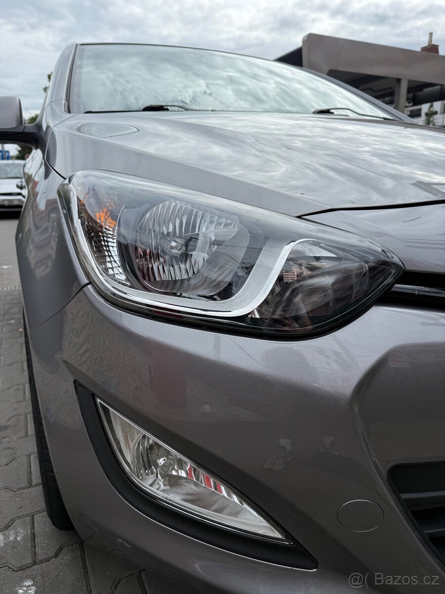 Hyundai i20 2013 1.2i 63 kW - 8