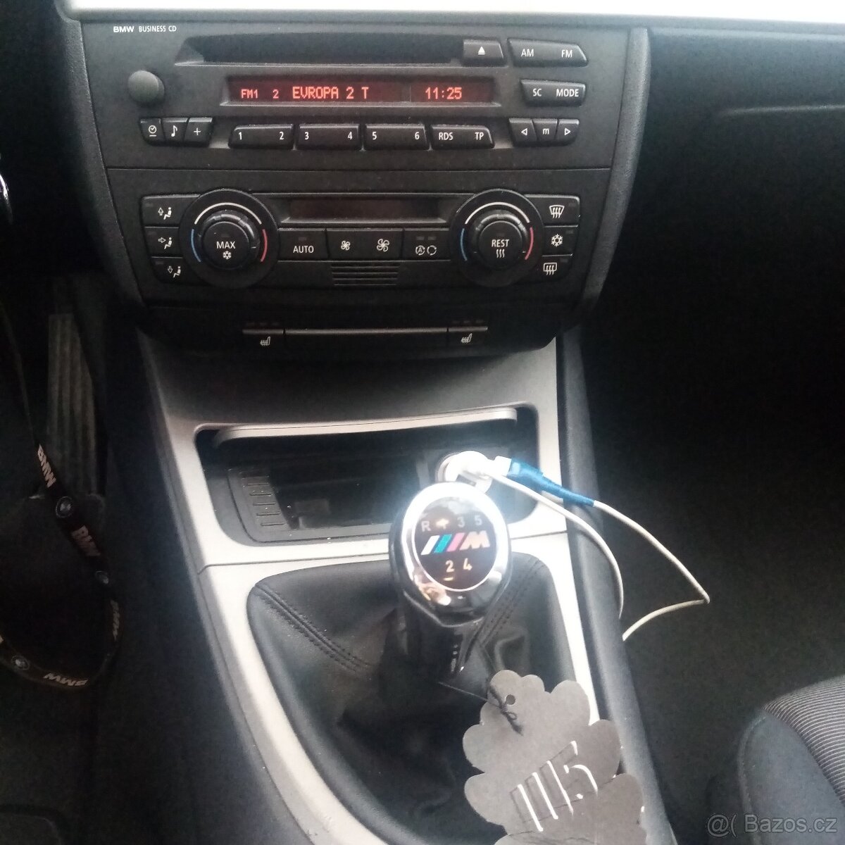 BMW 1,116i (2005) na prodej za 75 000cz s celkovou výbavou - 8