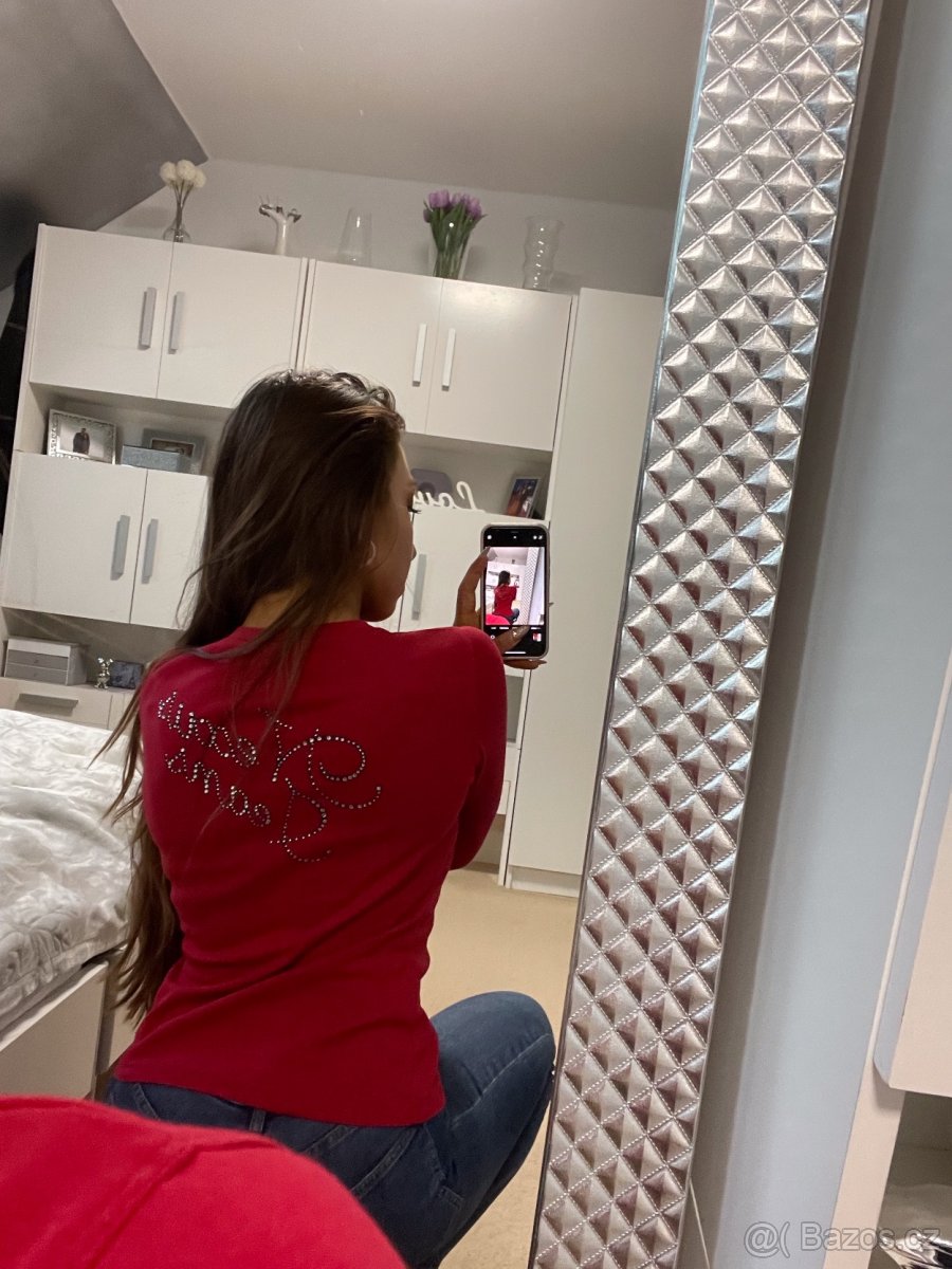 Prodám dámská a dívčí trička/topy. Top stav. Levně - 8