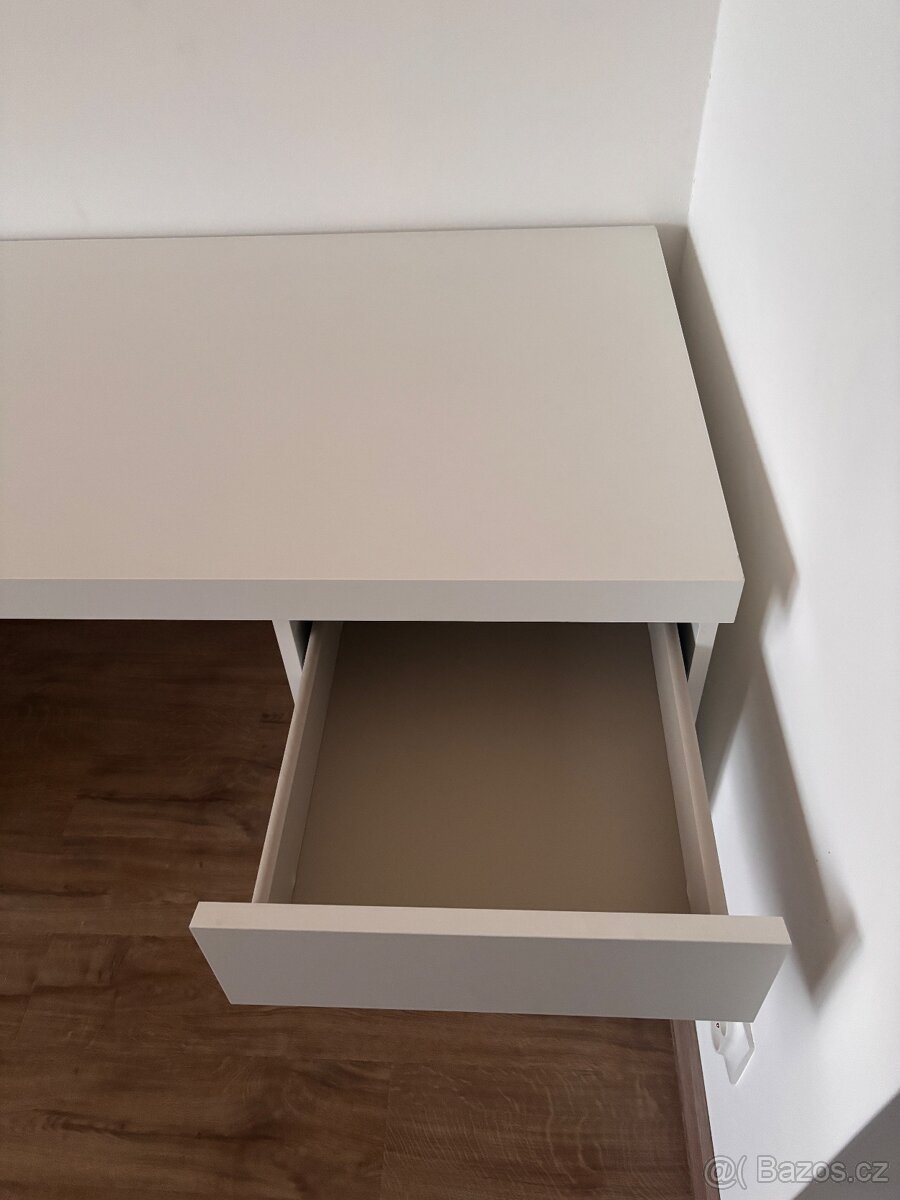 Psací stůl IKEA Malm s šuplíkem - 8