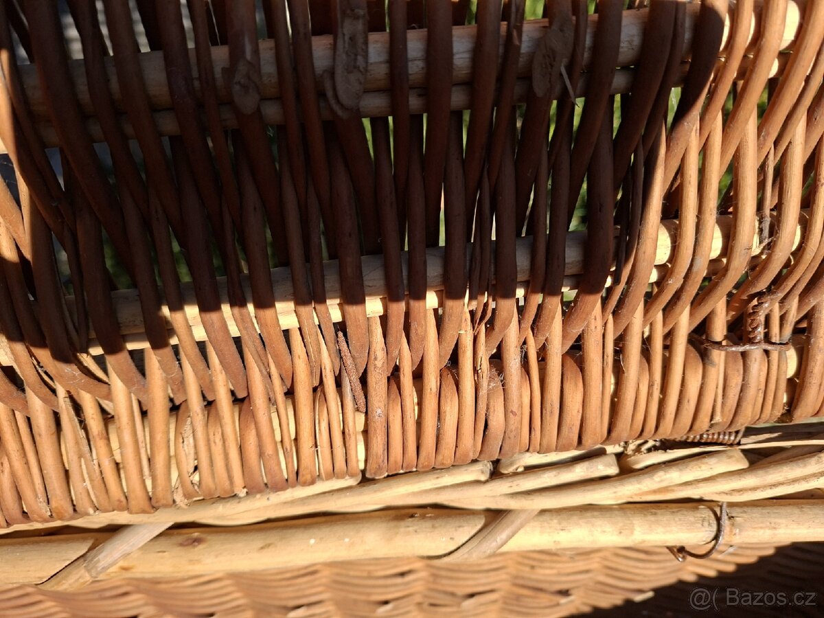 Proutěný koš - 8