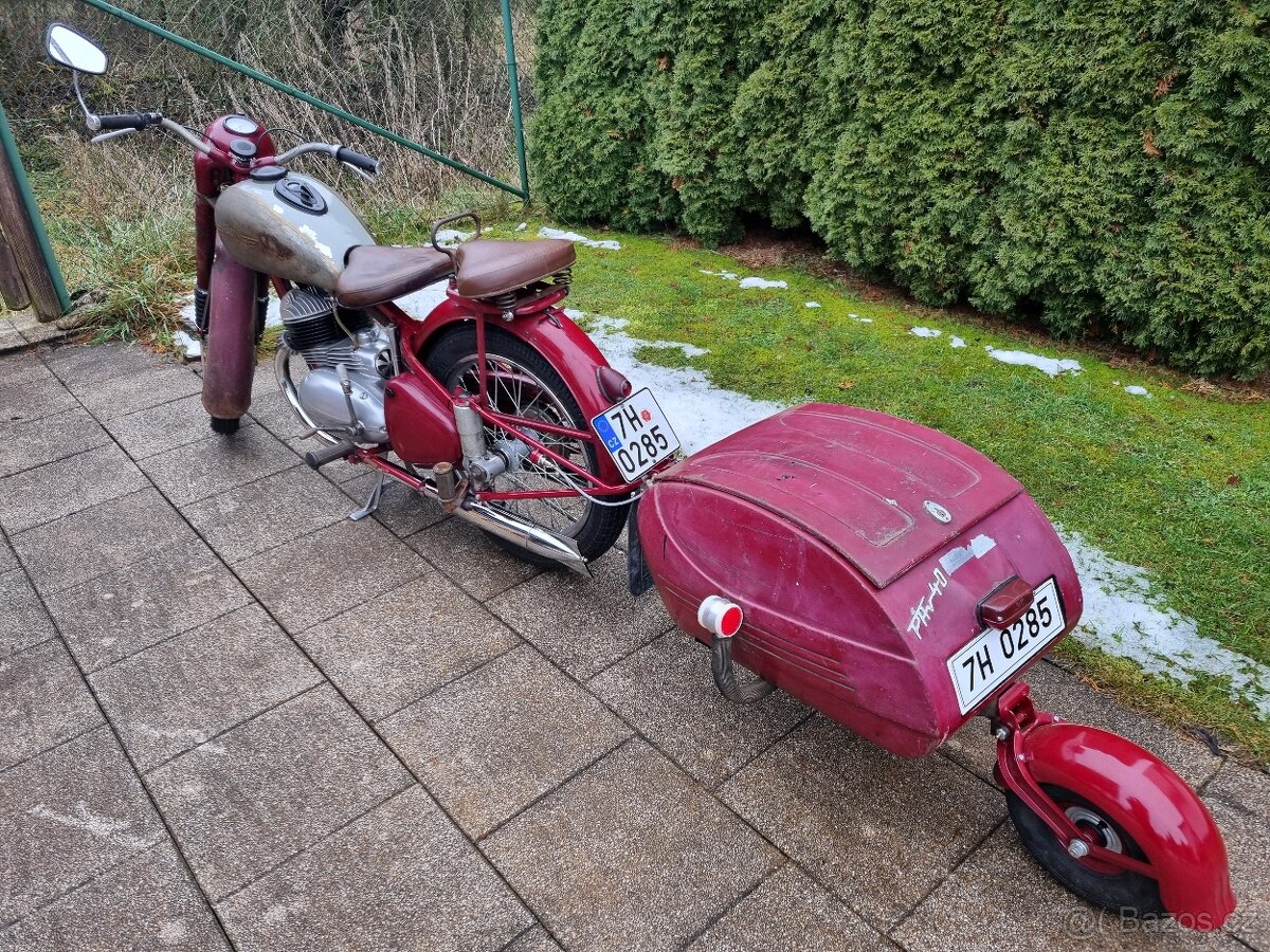 Jawa 350/18 1951 po rekonstrukci + páv 40/b. - 8