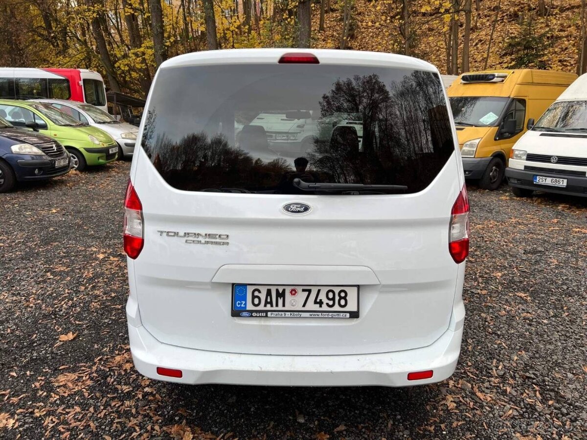Ford Tourneo Courier 1.5 TDCI 70 kW klima STK 9/27 původ ČR - 8
