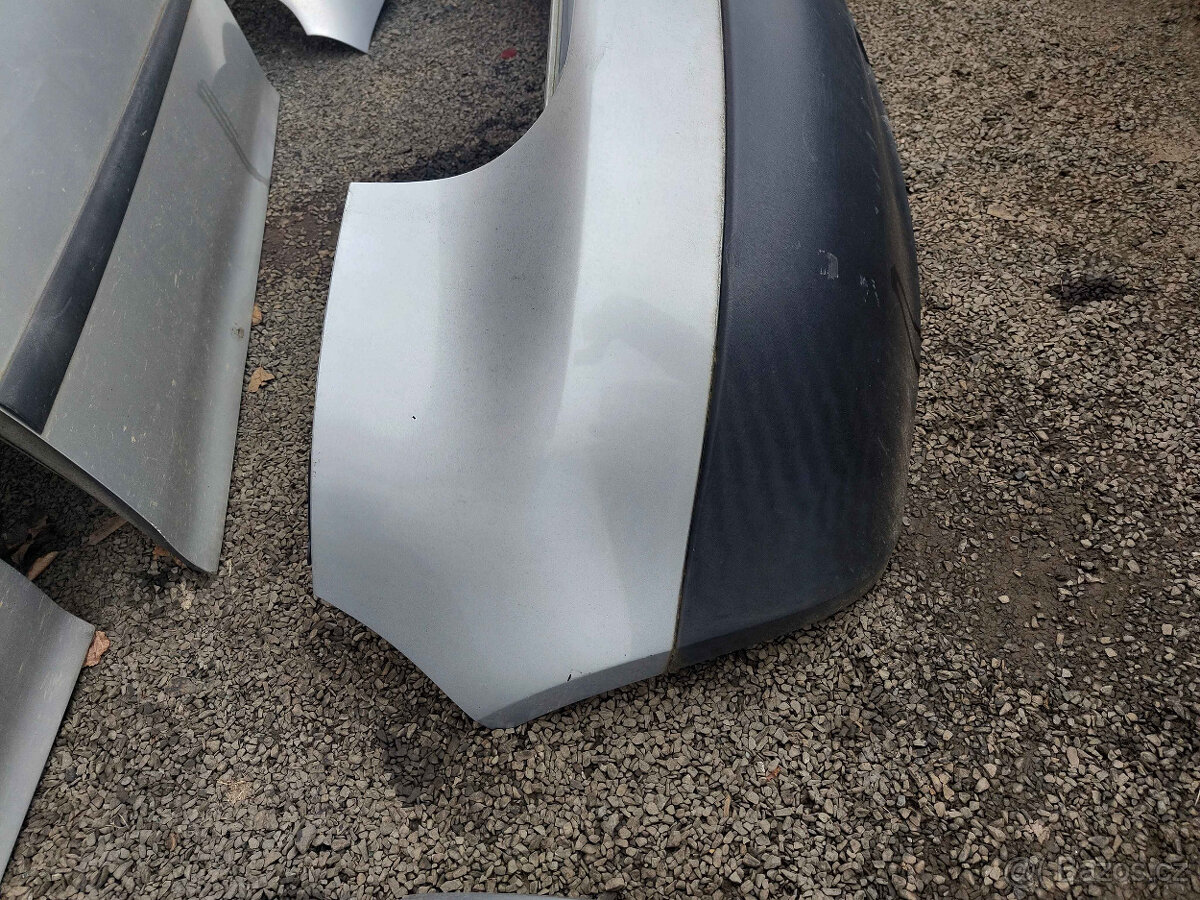 Karosářské díly Golf V - HB - LA7W - 8