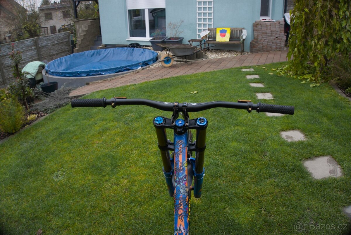 Banshee Bikes Legend DownHill - 8