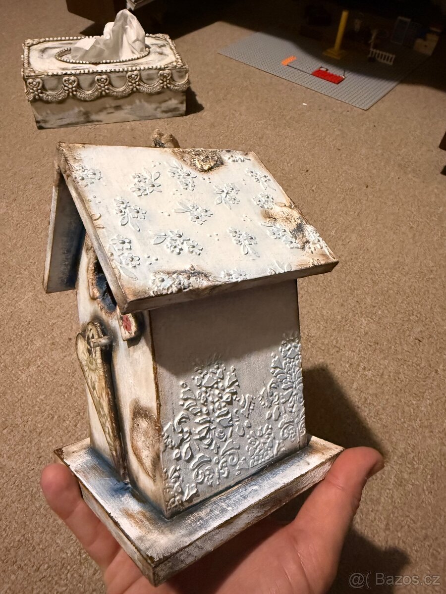 Ručně malovaná ptačí budka - 8