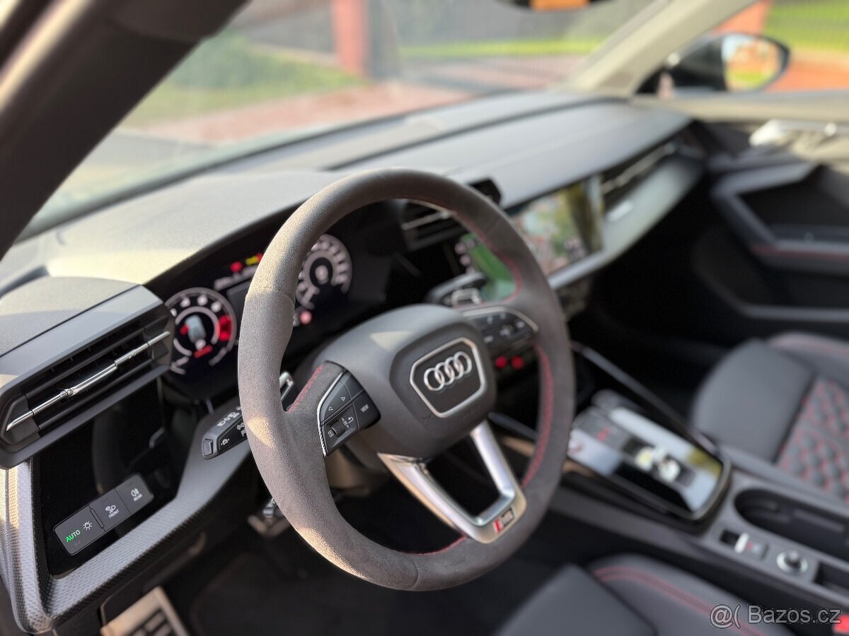 Audi RS3 záruka 2028 - 8