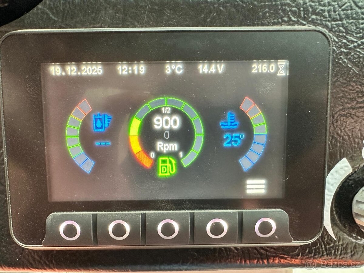 nakladač LOCUST 1004 speed+ - 8