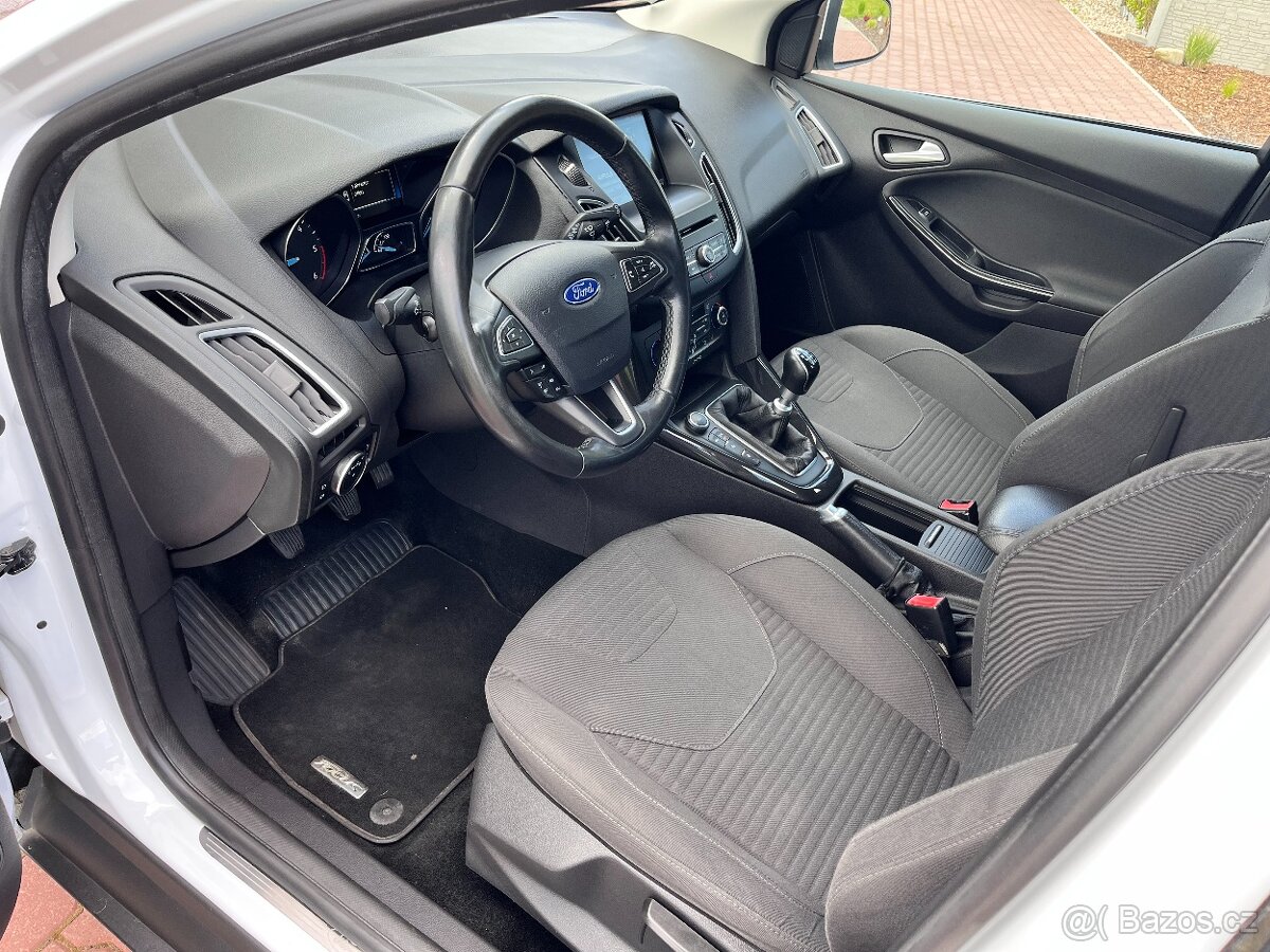 Ford Focus 2.0TDCI 110KW,TITANIUM,XENON - 8