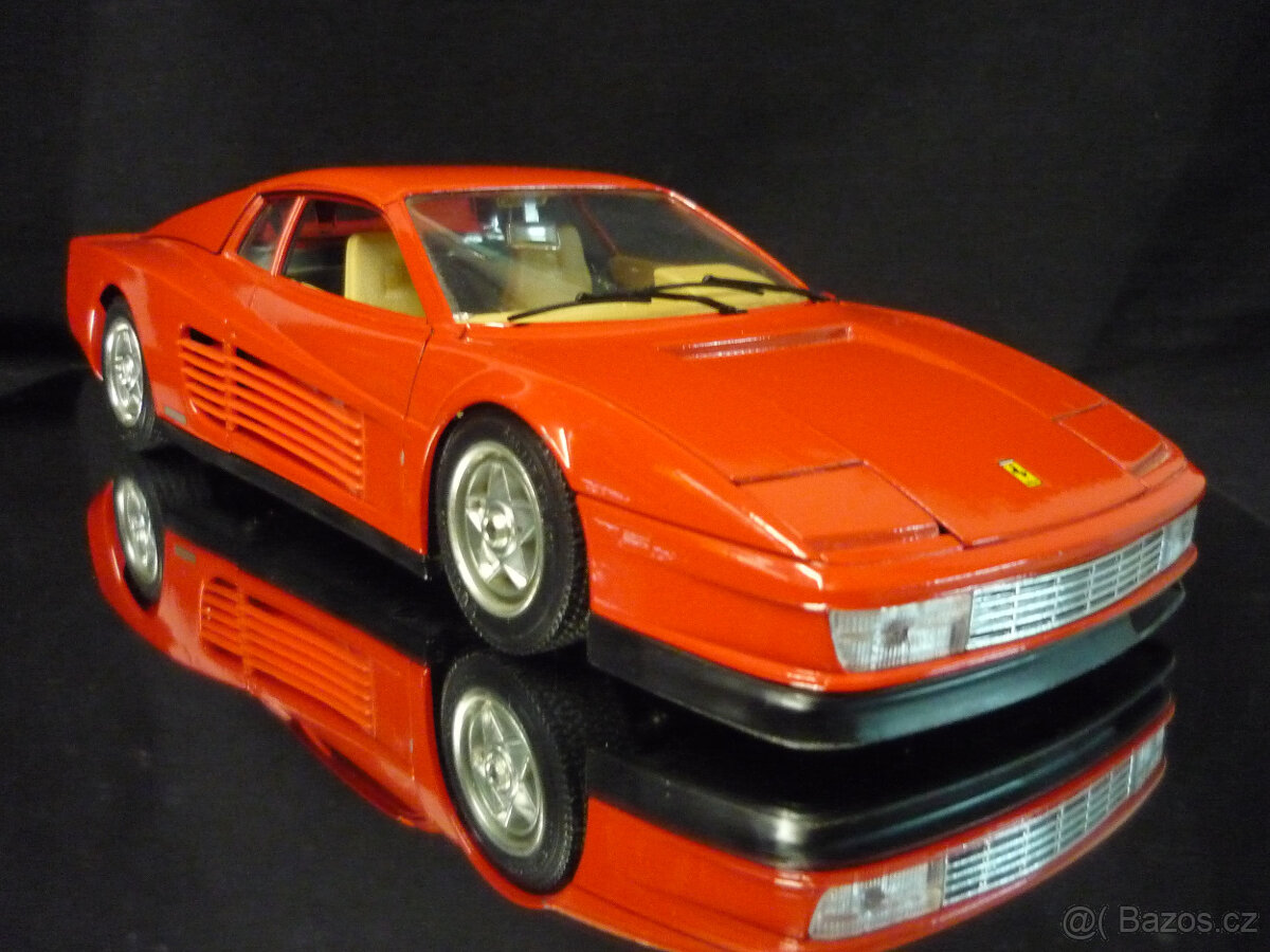Ferrari Testarossa 1984 Bburago 1/18 - 8