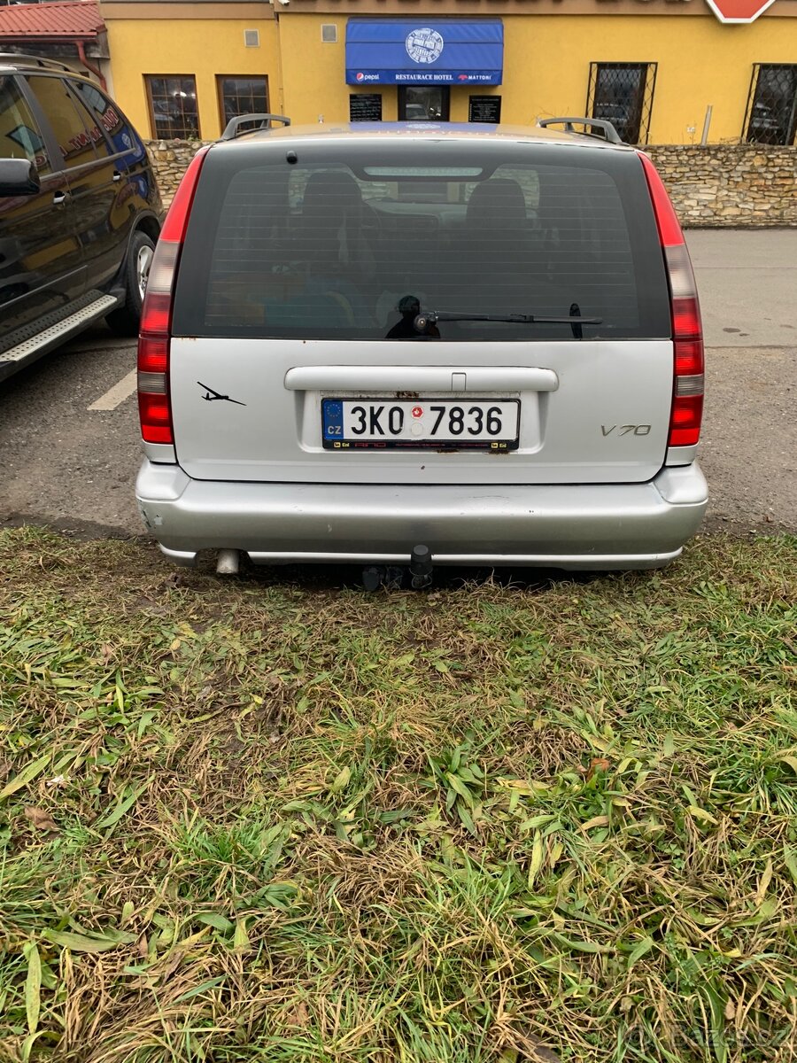 Volvo V70 - 2.5 Tdi - 103 kW , nové prahy, STK, dáln.zn. - 8