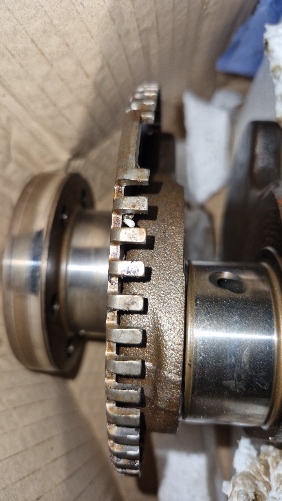 vw skoda kliková hřídel 1,6 TDi 1,9TDi 2,0TDi , 5V T5 2,5TDi - 8