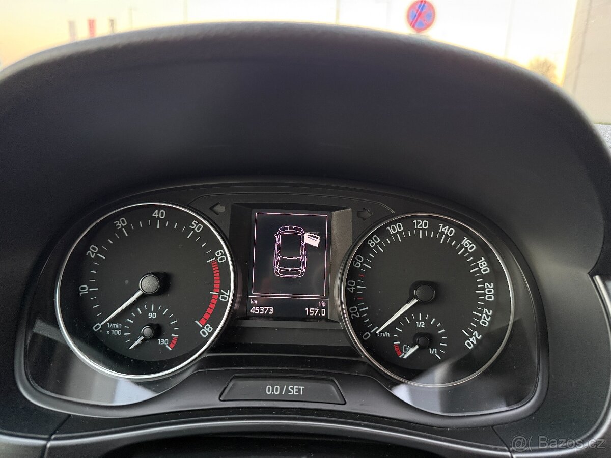 ŠKODA FABIA III 1.2 TSI 66kw - 8