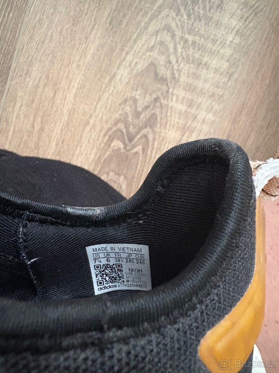 Limitovana edice adidas tenisek - 8