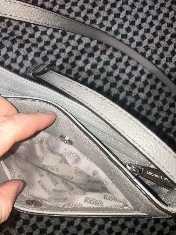 Luxusní kozena kabelka Michael Kors - 8